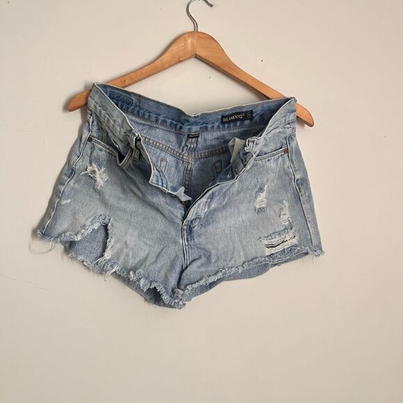 Blank NYC Distressed Jean Shorts - Picture 1 of 5